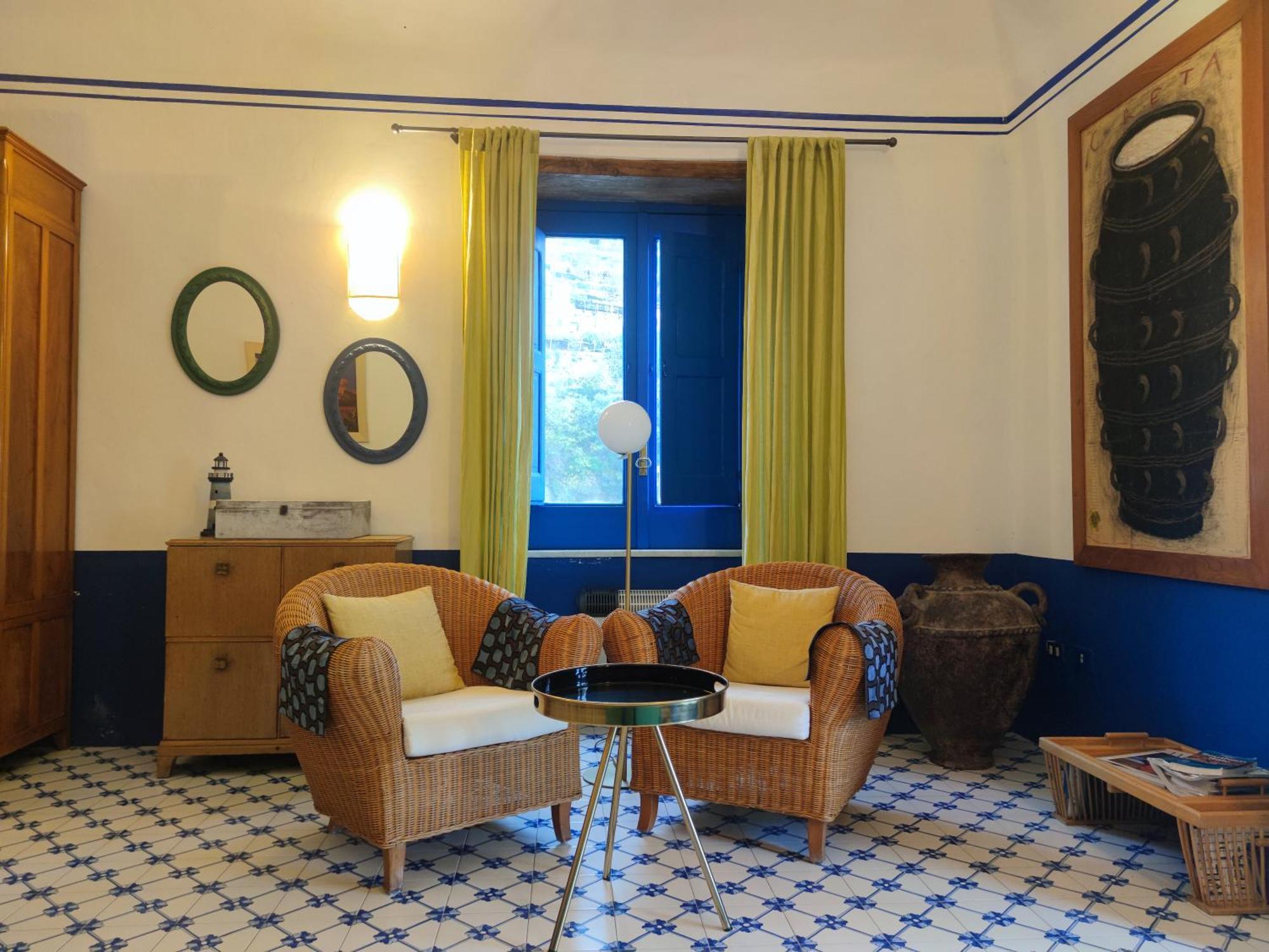 דירות Casabluette A Minori - Amalfi Coast מראה חיצוני תמונה
